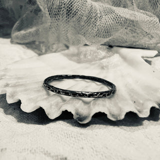 Earth Ring - The story of the Rooted One - 6 elements Studio