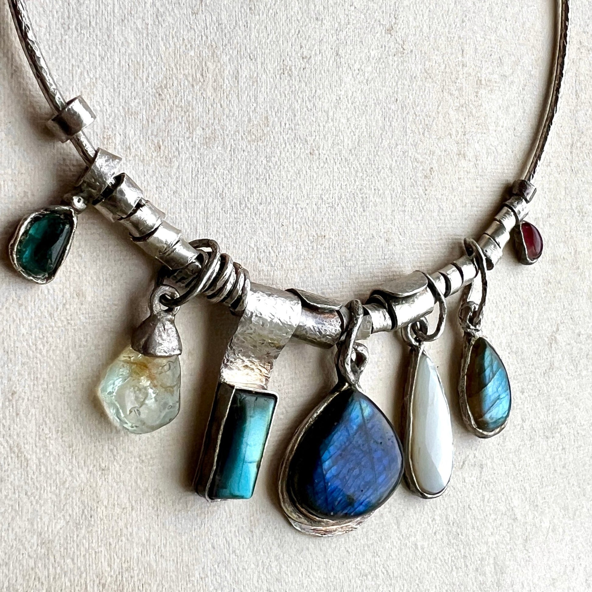 Aurora of the Six: Silver bohemian necklace - 6 elements Studio