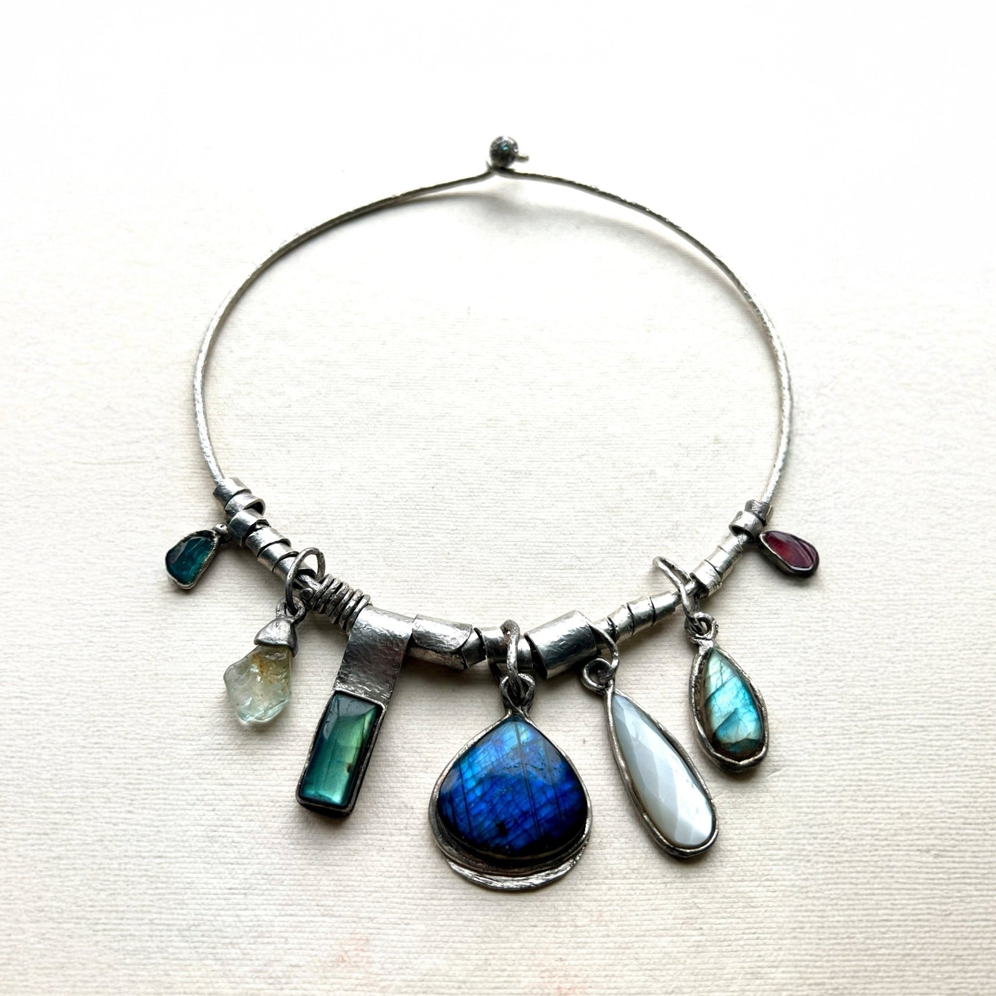 Aurora of the Six: Silver bohemian necklace - 6 elements Studio