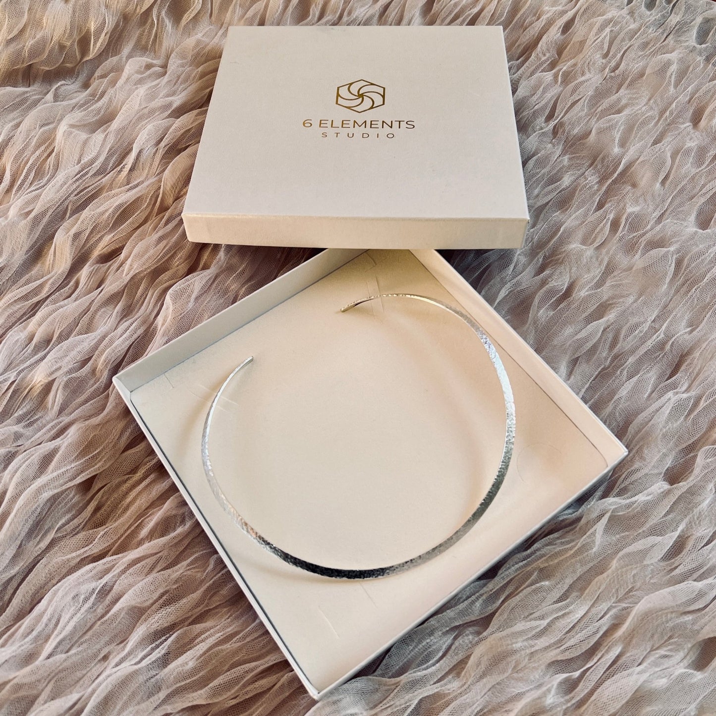 Six Elements Goddess - Silver Choker Necklace in a - 6 elements Studio box