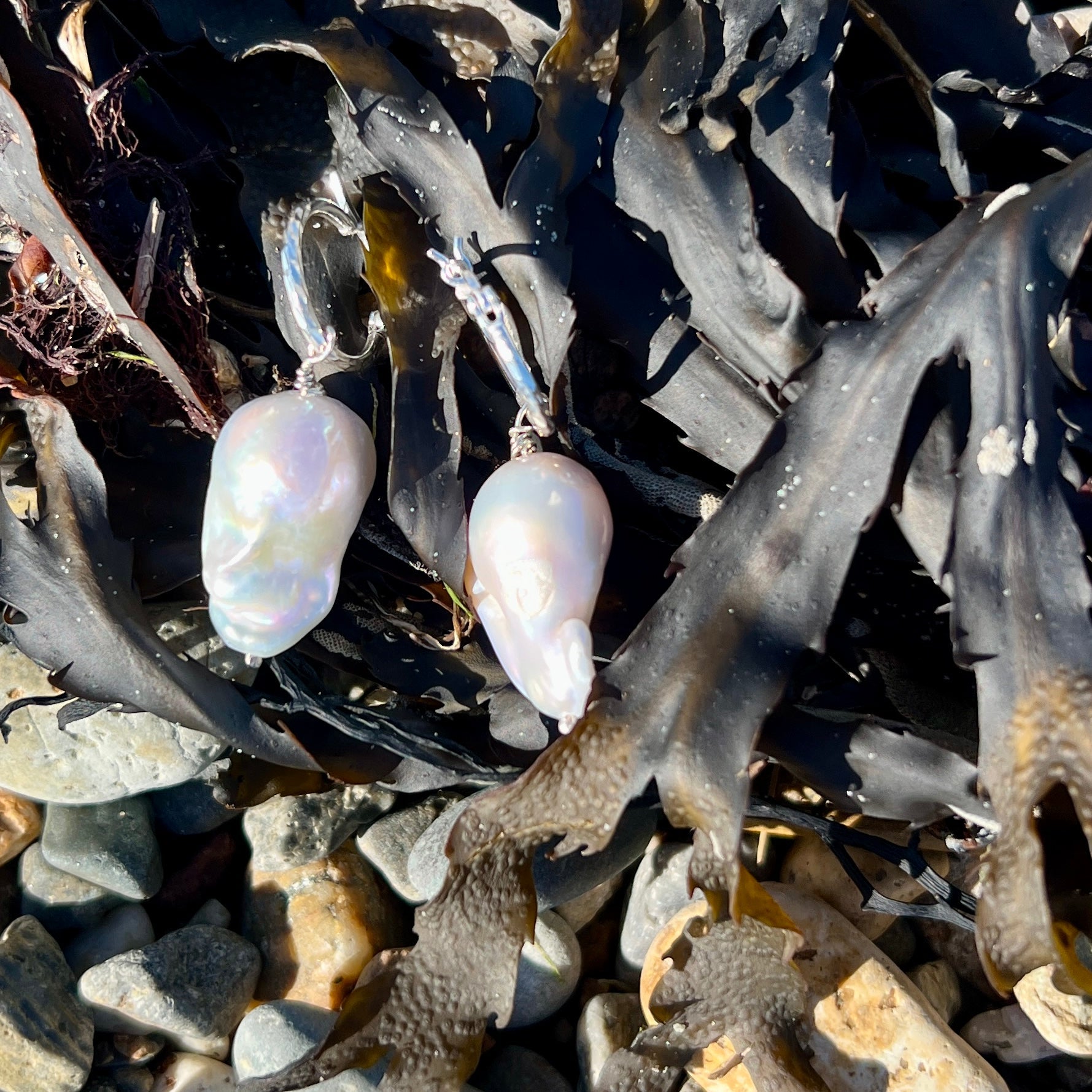 Fireball Pearl Silver Creole Earrings - 6 elements Studio