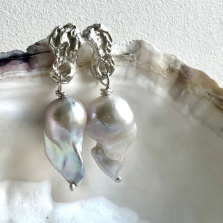 Seafoam , Fireball pearls Silver Earrings - 6 elements Studio