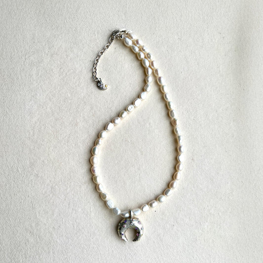 Lunar Horn – Silver Moon Goddess Pearl Necklace