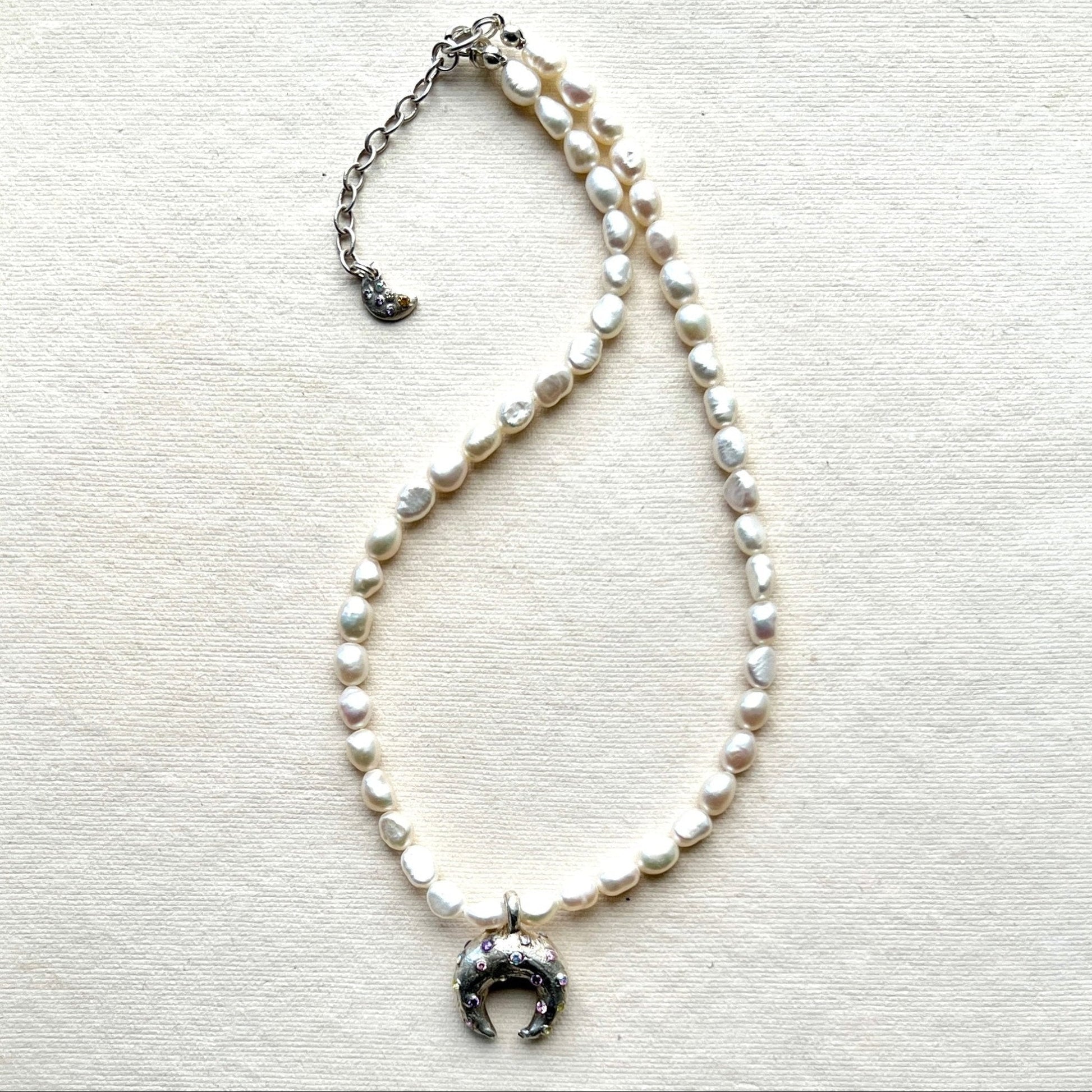 Lunar Horn – Silver Moon Goddess Pearl Necklace - 6 elements Studio