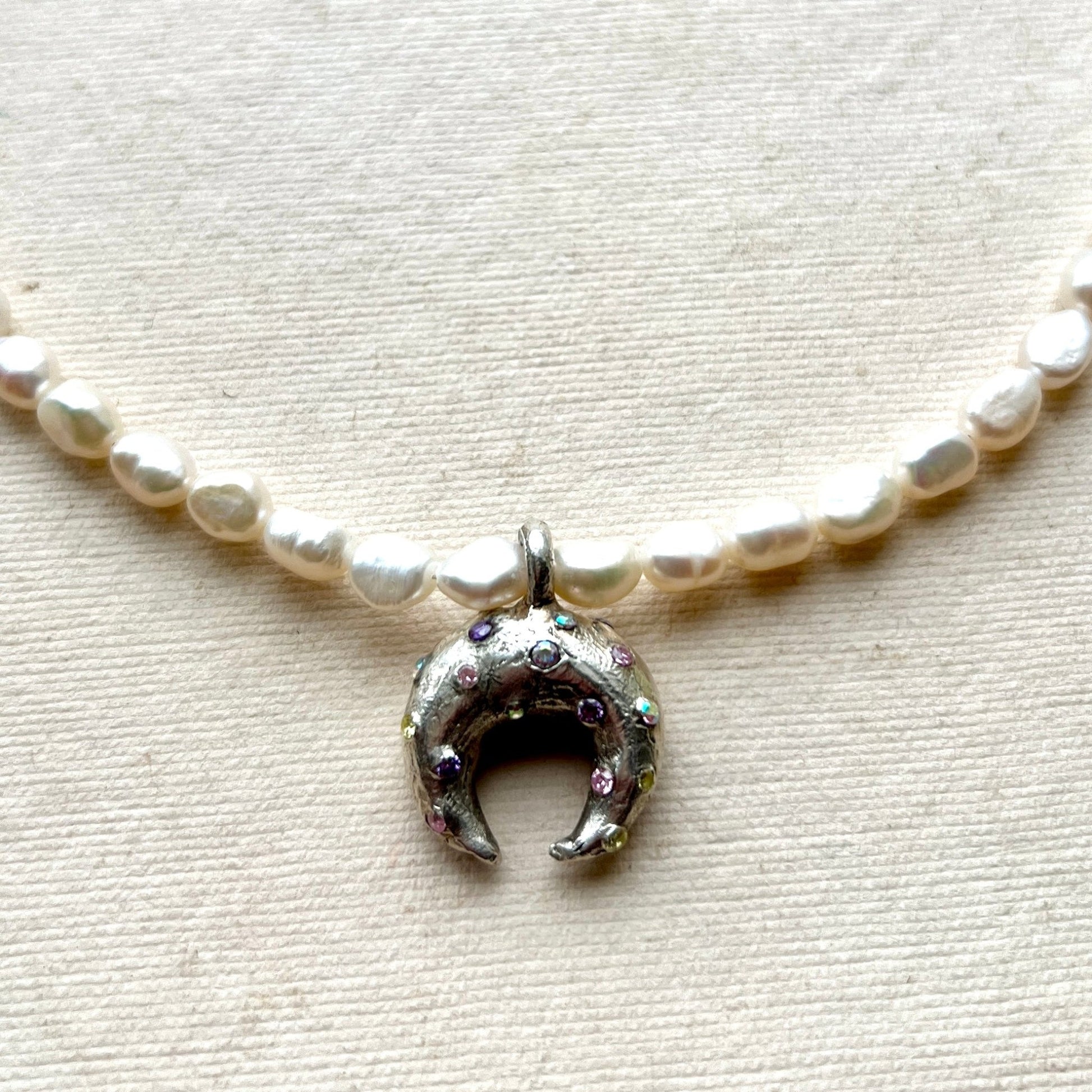 Lunar Horn – Silver Moon Goddess Pearl Necklace - 6 elements Studio