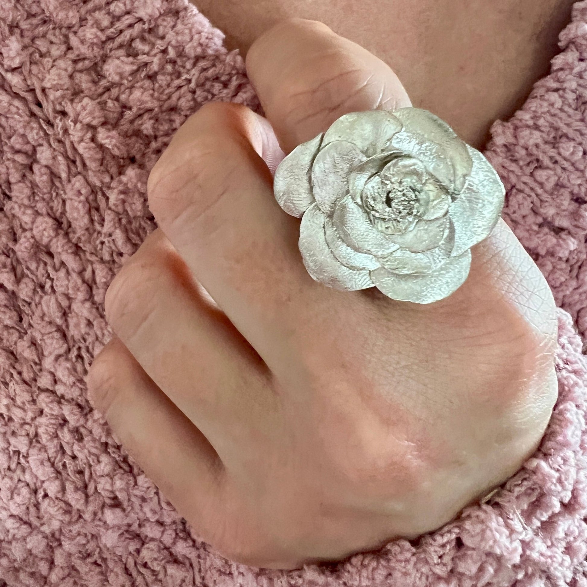 Rose Flower Ring – Goddess in You Collection- 6 elements Studio